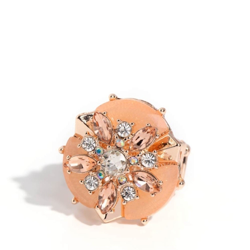 Paparazzi Gold Cream Floral Ring Soft-Hearted Salvage Rose Gold Jewelry
